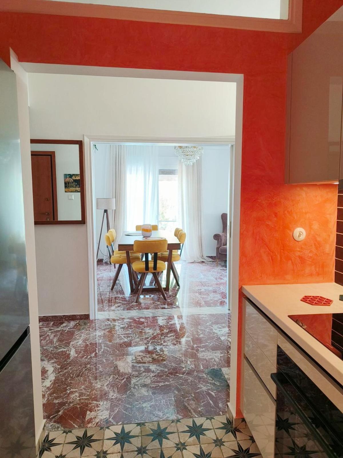 Stylish Artistic Flat With View, Three Min To Metro Apartment Atena Exterior foto